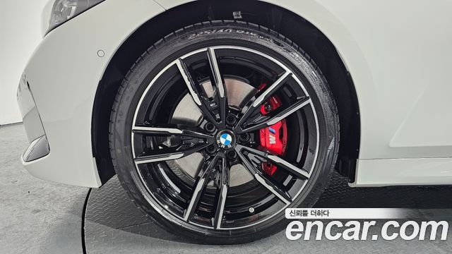 BMW 3-Series M340i xDrive Touring Pro — пробег 927 км — фото 5 из 5
