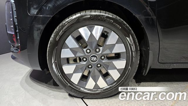 Hyundai Staria из Кореи Encar