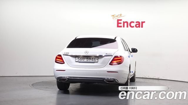 Mercedes-Benz E-Class из Кореи Encar
