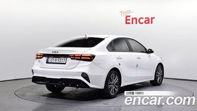 Kia K3 из Кореи Encar