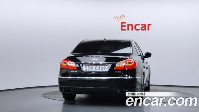 Hyundai Genesis из Кореи Encar