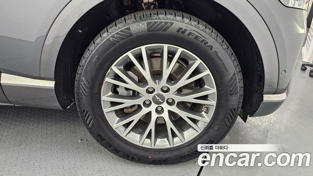 Genesis GV80 из Кореи Encar