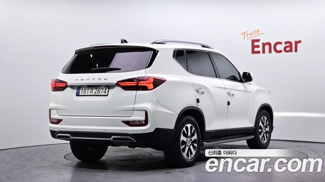 Ssangyong Rexton из Кореи Encar