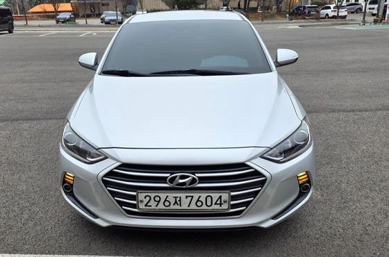 Hyundai AVANTE 1.6 GDI Smart — пробег 101 896 км — фото 3 из 5