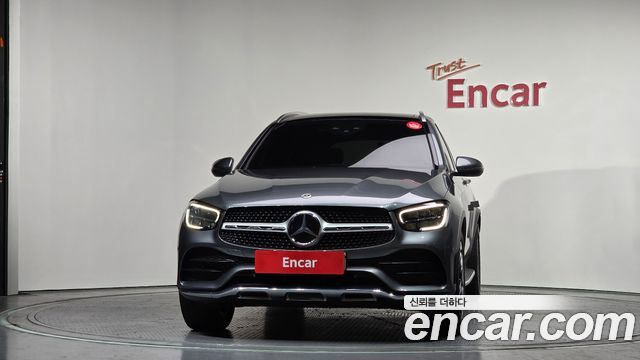 Mercedes-Benz GLC-Class GLC300 4MATIC Premium — пробег 112 565 км — фото 3 из 5