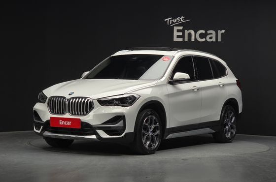 BMW X1 xDrive 20i xLine — пробег 116 026 км — фото 1 из 5