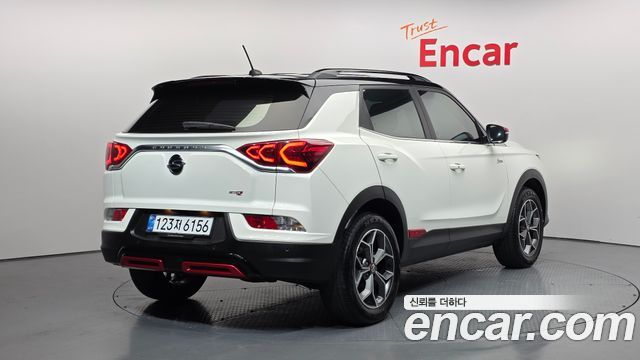Ssangyong KORANDO Gasoline 1.5 2WD R-Plus — пробег 39 633 км — фото 2 из 5