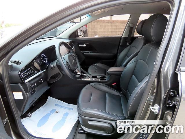 Kia Niro 1.6 HEV Prestige — пробег 115 089 км — фото 5 из 5