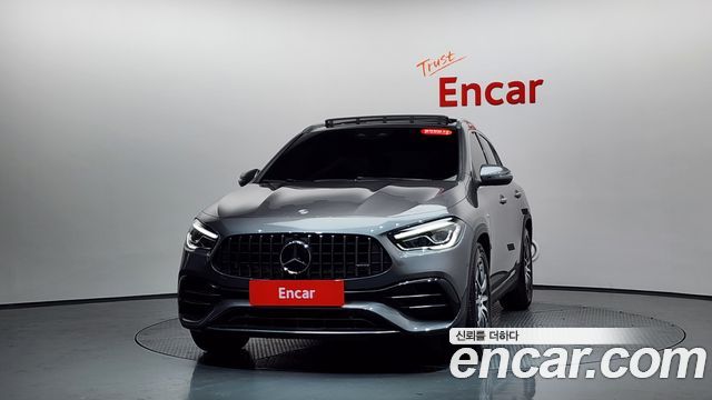 Mercedes-Benz GLA-Class GLA45 AMG 4MATIC+ — пробег 32 220 км — фото 3 из 5