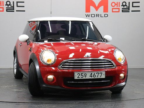 Mini Cooper SE — пробег 55 710 км — фото 1 из 5