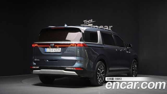 Kia Carnival 9-Seater Prestige — пробег 54 926 км — фото 2 из 5