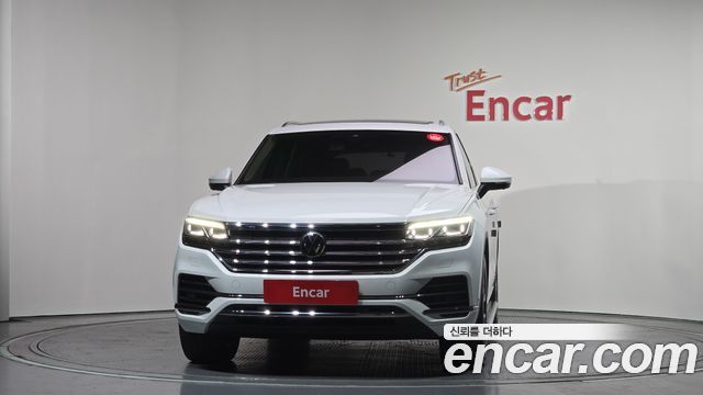 Volkswagen Touareg 3.0 TDI Prestige — пробег 33 327 км — фото 3 из 5