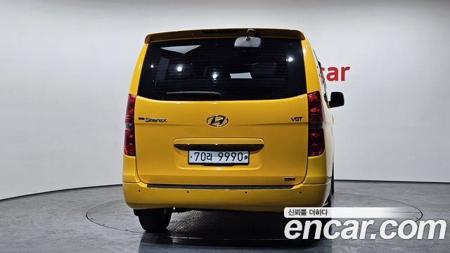 Hyundai Starex 4WD 12-Seater Wagon modern — пробег 76 358 км — фото 4 из 5