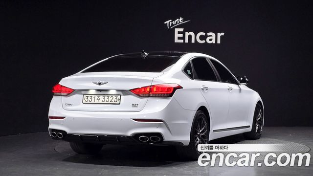 Hyundai Genesis из Кореи Encar