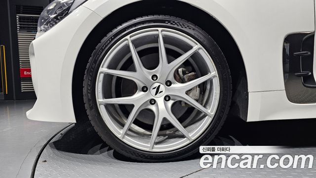 Kia Stinger из Кореи Encar