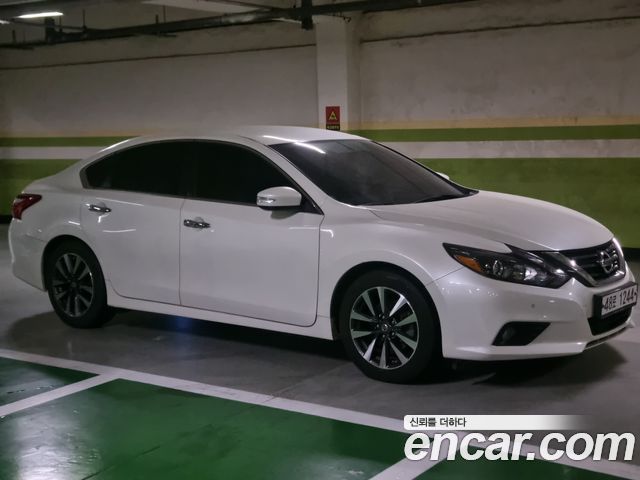 Nissan Altima из Кореи Encar