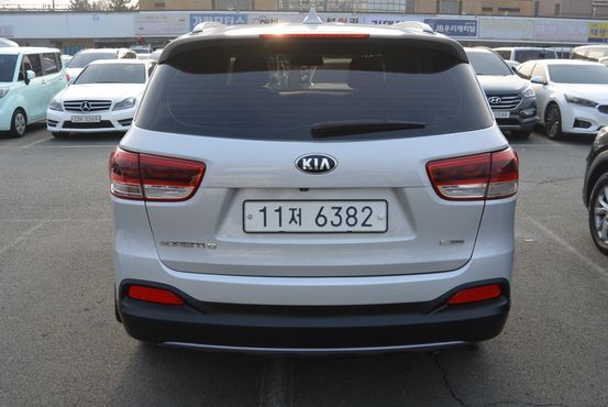 Kia Sorento Diesel 2.0 2WD Prestige — пробег 150 443 км — фото 4 из 5