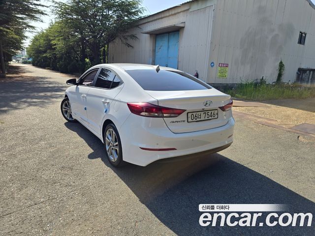 Hyundai AVANTE из Кореи Encar