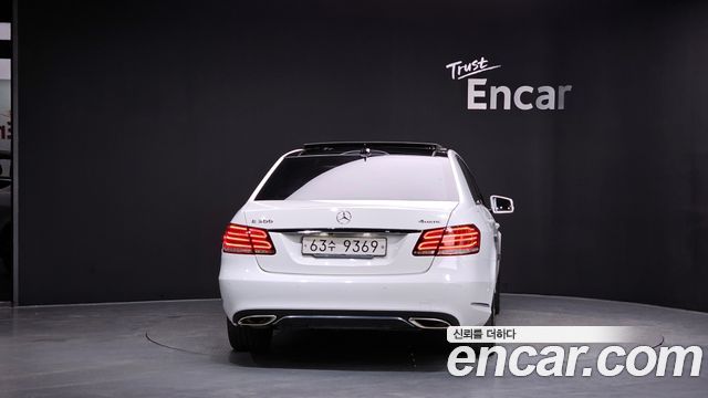 Mercedes-Benz E-Class из Кореи Encar