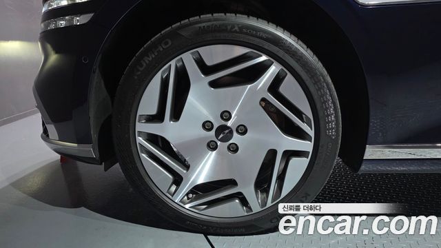Genesis G90 из Кореи Encar