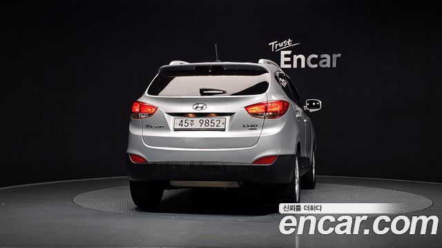 Hyundai Tucson из Кореи Encar