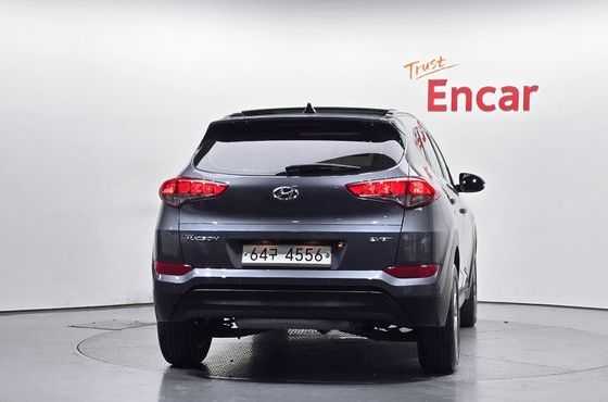 Hyundai Tucson Diesel 1.7 2WD Modern — пробег 97 511 км — фото 4 из 5