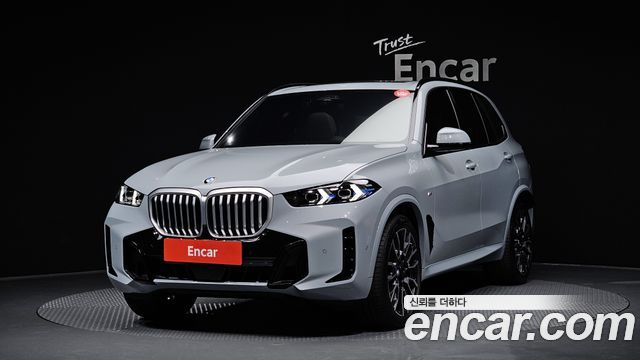 BMW X5 xDrive 30d M Sport — пробег 5 546 км — фото 1 из 5