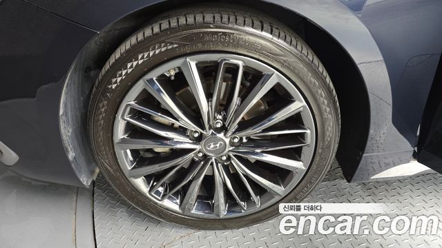 Hyundai Grandeur из Кореи Encar