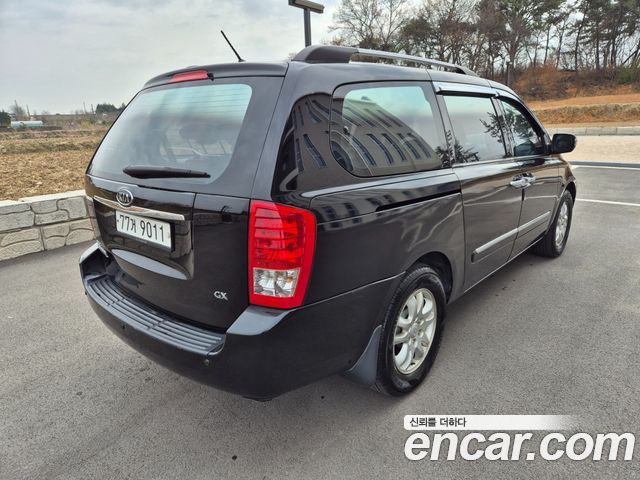 Kia Carnival Grand Carnival GX Grand Pack — пробег 140 260 км — фото 3 из 5