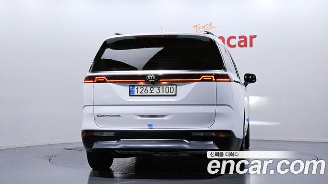 Kia Carnival из Кореи Encar