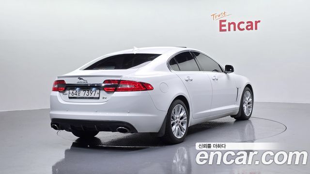 Jaguar XF из Кореи Encar