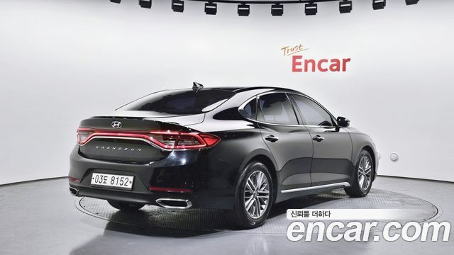 Hyundai Grandeur из Кореи Encar
