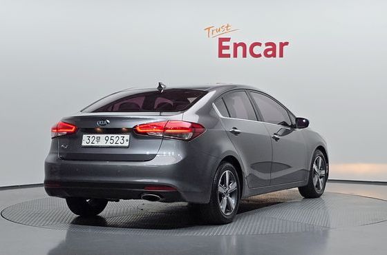 Kia K3 Trendy Style — пробег 58 792 км — фото 2 из 5