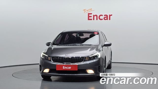 Kia K3 из Кореи Encar