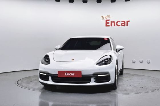 Porsche Panamera 3.0 AWD — пробег 98 744 км — фото 3 из 5