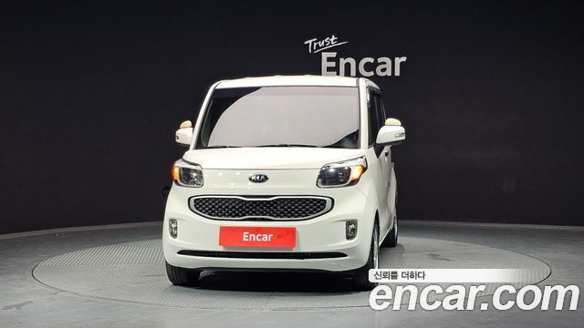 Kia RAY Luxury — пробег 72 182 км — фото 3 из 5