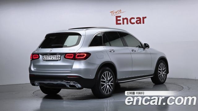 Mercedes-Benz GLC-Class GLC300 4MATIC — пробег 94 796 км — фото 2 из 5