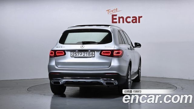 Mercedes-Benz GLC-Class GLC300 4MATIC — пробег 94 796 км — фото 4 из 5