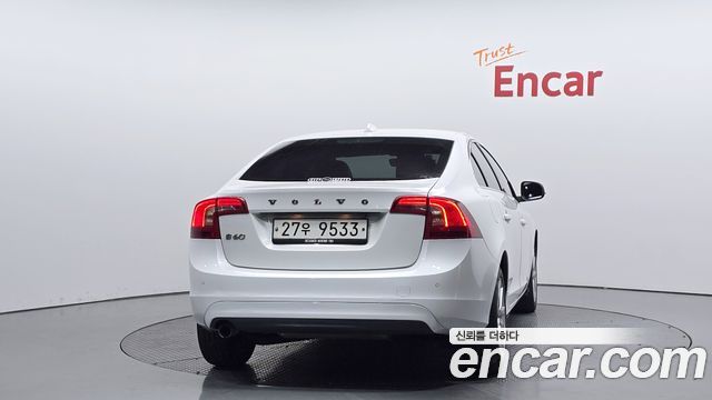 Volvo S60 из Кореи Encar