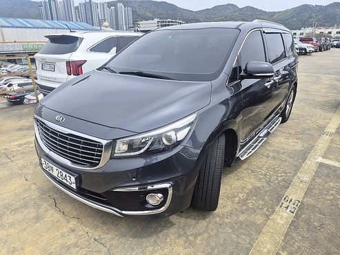 Kia Carnival 9-seater Noblesse — пробег 185 340 км — фото 1 из 5
