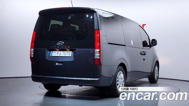 Hyundai Staria из Кореи Encar