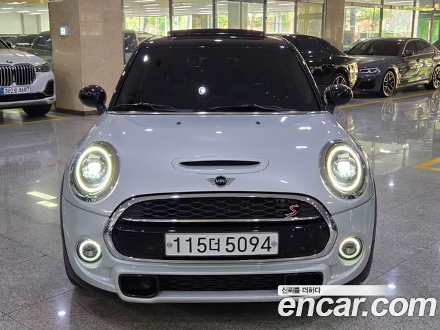 Mini Cooper из Кореи Encar
