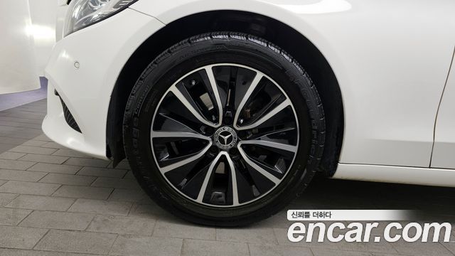 Mercedes-Benz C-Class из Кореи Encar
