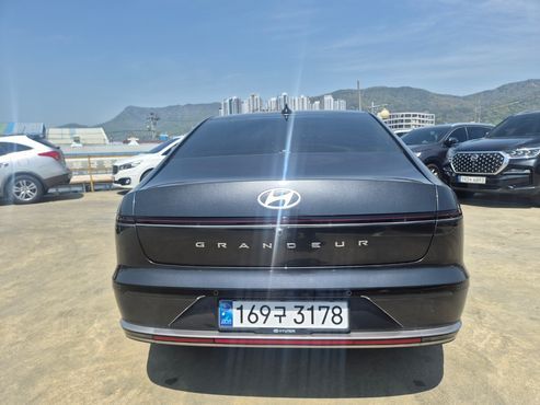 Hyundai Grandeur 2,5 Gasoline 2WD Exclusive — пробег 8 158 км — фото 5 из 5