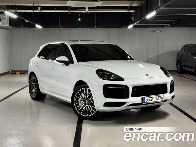 Porsche Cayenne 3.0 — пробег 75 700 км — фото 1 из 5