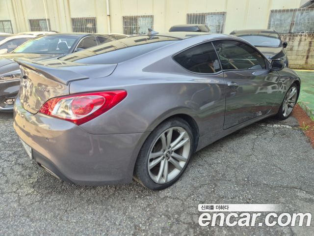 Hyundai Genesis 200 Turbo P — пробег 145 000 км — фото 3 из 5