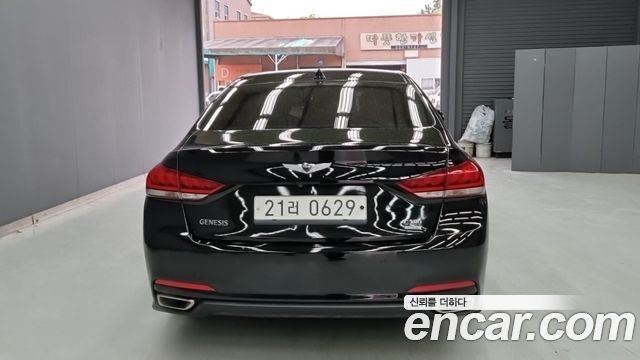 Hyundai Genesis из Кореи Encar