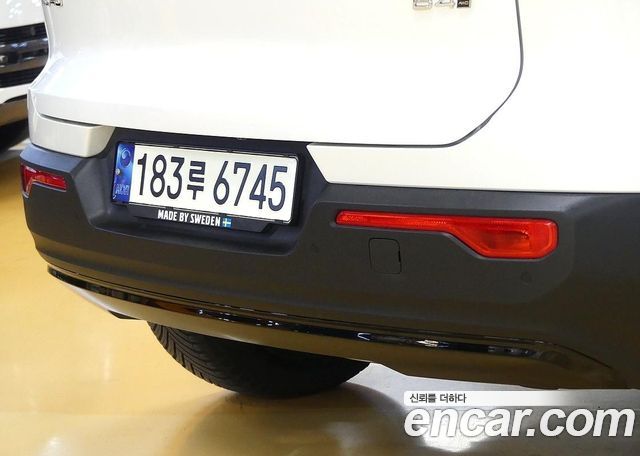 Volvo XC40 из Кореи Encar