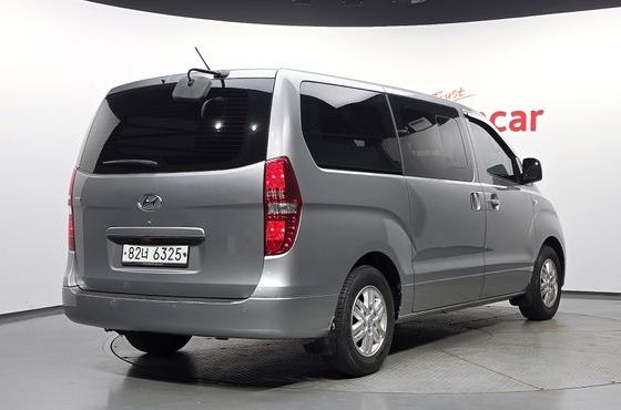 Hyundai Starex 5-Seater VAN Modern — пробег 169 795 км — фото 2 из 5