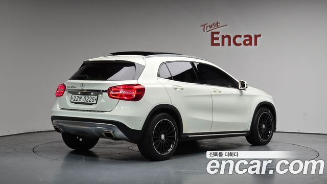 Mercedes-Benz GLA-Class из Кореи Encar